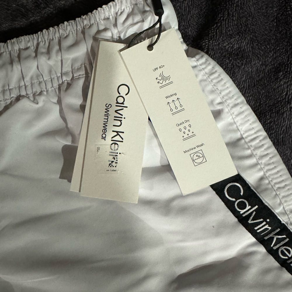 CALVIN KLEIN MENS SWIM TRUNK M - Picture 7 of 11